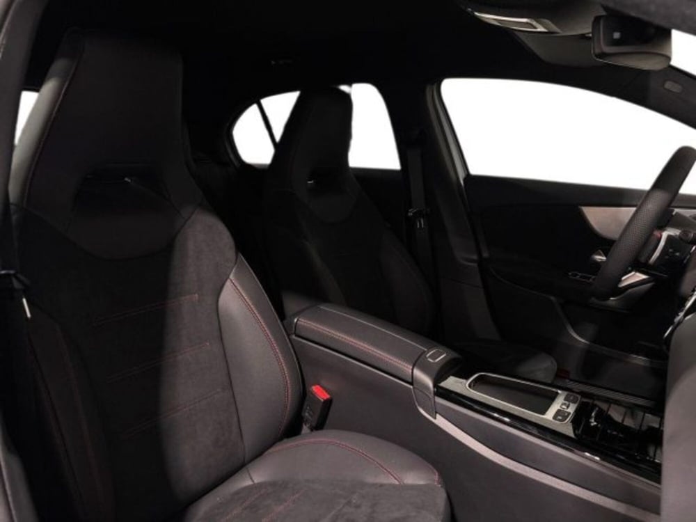Mercedes-Benz Classe A nuova a Bologna (16)