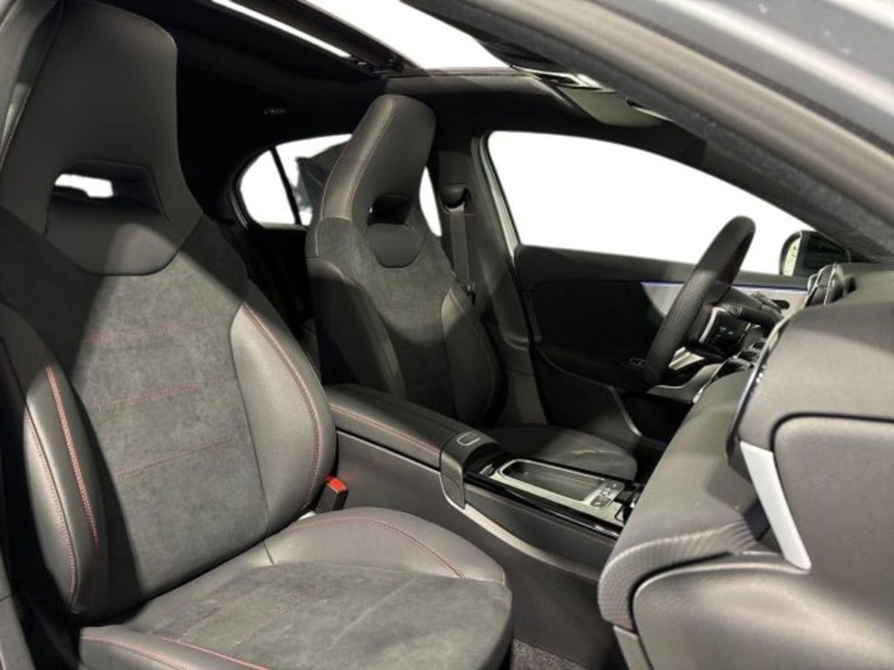 Mercedes-Benz Classe A nuova a Bologna (16)