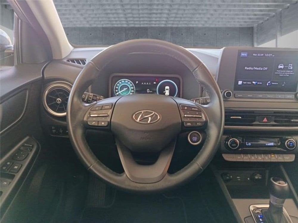 Hyundai Kona usata a Bari (13)