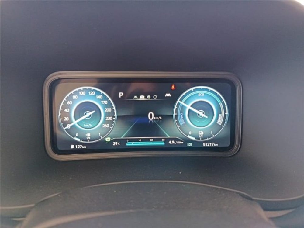 Hyundai Kona usata a Bari (15)