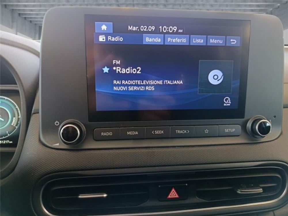 Hyundai Kona usata a Bari (18)