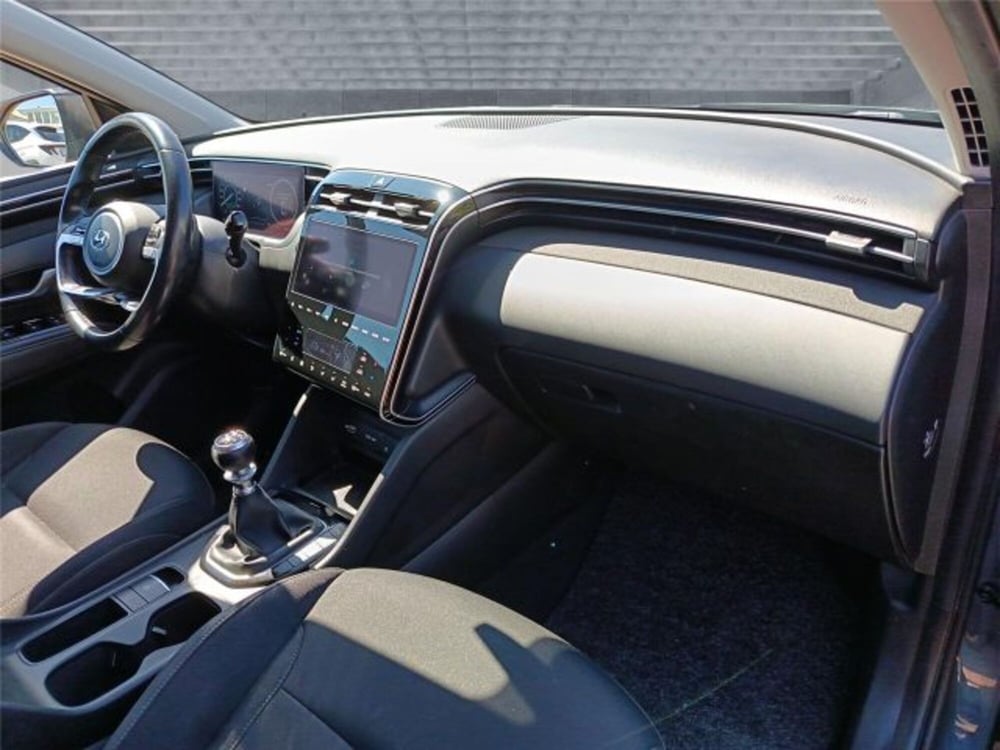 Hyundai Tucson usata a Bari (12)