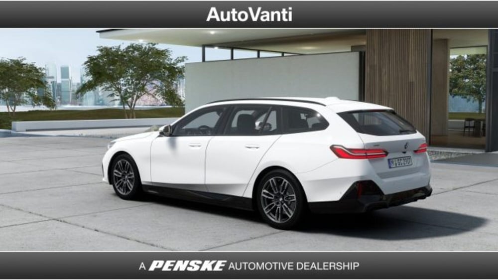 BMW Serie 5 nuova a Bologna (3)
