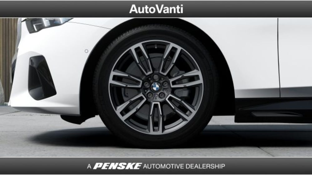 BMW Serie 5 nuova a Bologna (6)