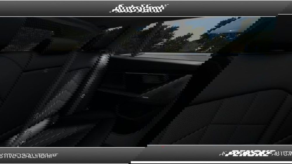 BMW i5 Touring nuova a Bologna (11)