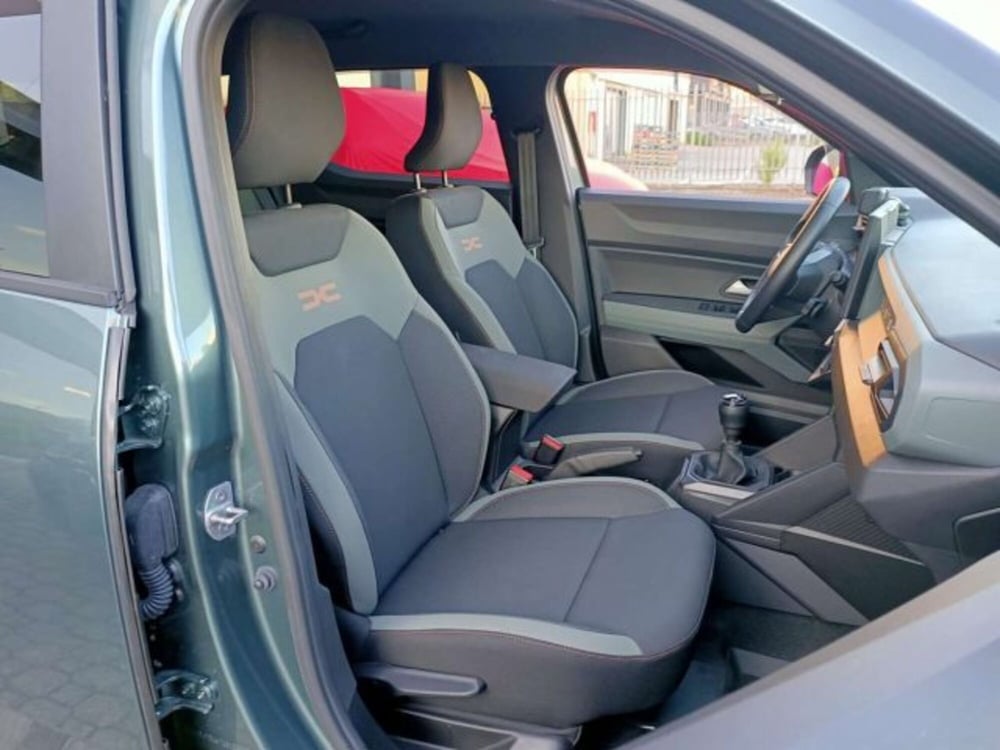 Dacia Duster usata a Firenze (13)