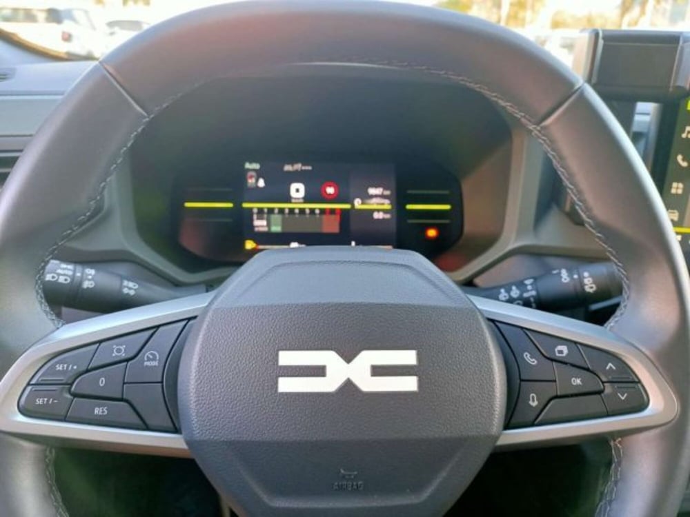 Dacia Duster usata a Firenze (17)