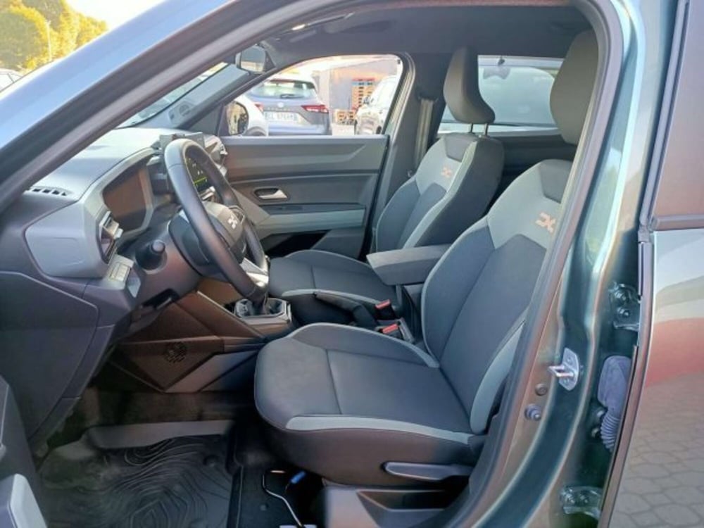 Dacia Duster usata a Firenze (18)