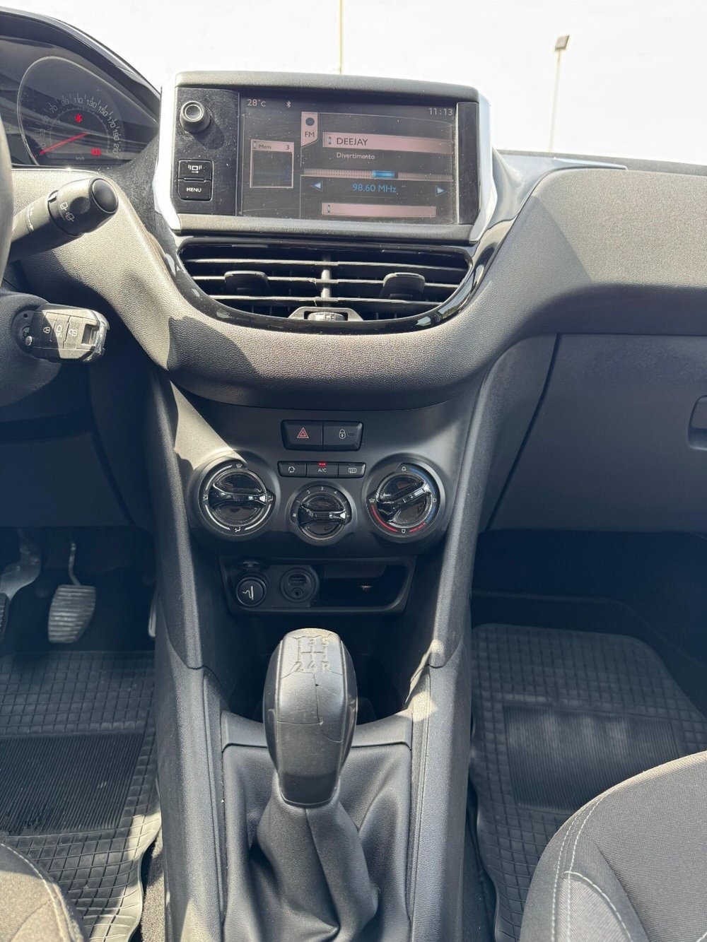 Peugeot 208 usata a Cosenza (16)