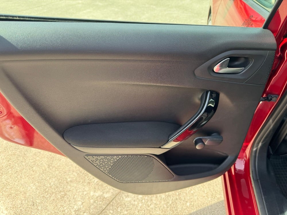 Peugeot 208 usata a Cosenza (17)
