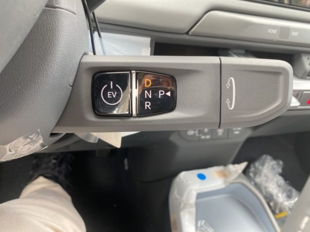 Kia EV3 nuova a Perugia (16)