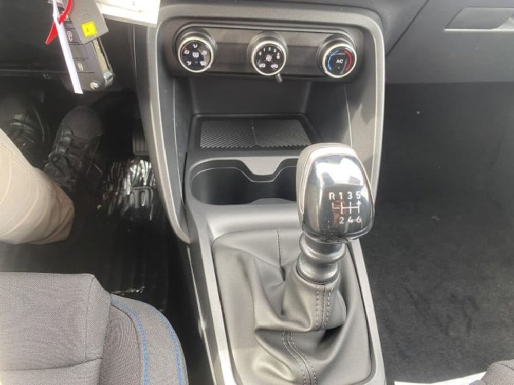Citroen C3 Aircross nuova a Perugia (17)