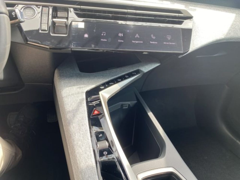 Peugeot 3008 nuova a Perugia (17)