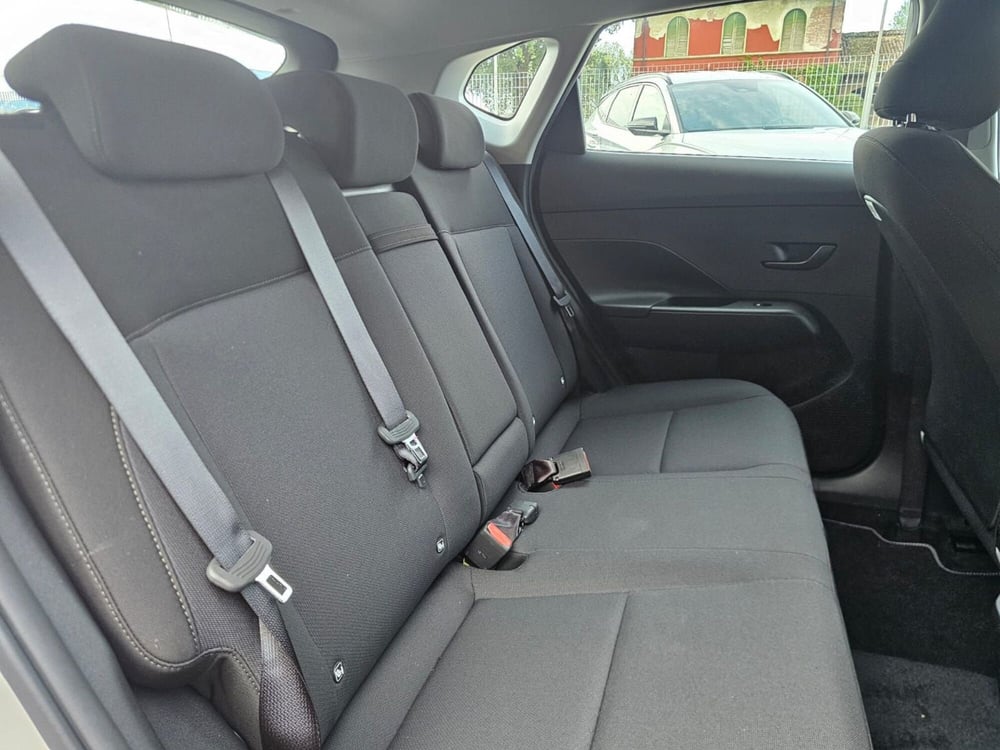 Hyundai Kona nuova a Cremona (10)