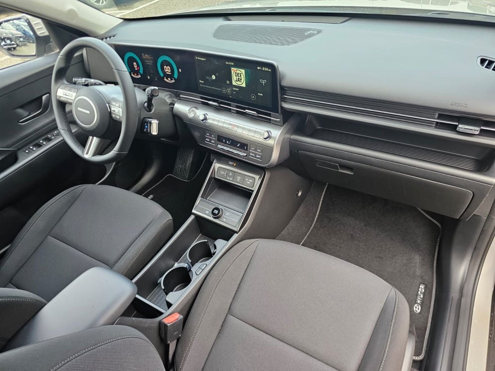 Hyundai Kona nuova a Cremona (6)
