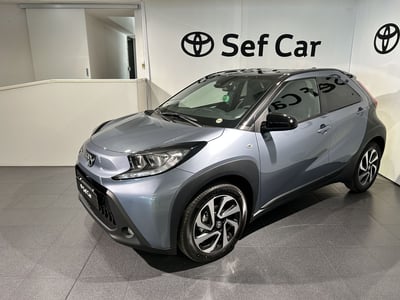 Toyota Aygo X 1.0 VVT-i 72 CV 5 porte Limited S-CVT del 2025 usata a Milano