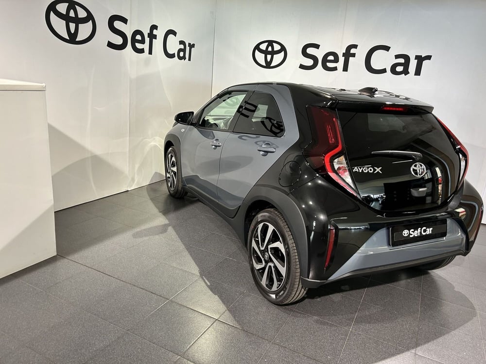 Toyota Aygo X usata a Milano (5)