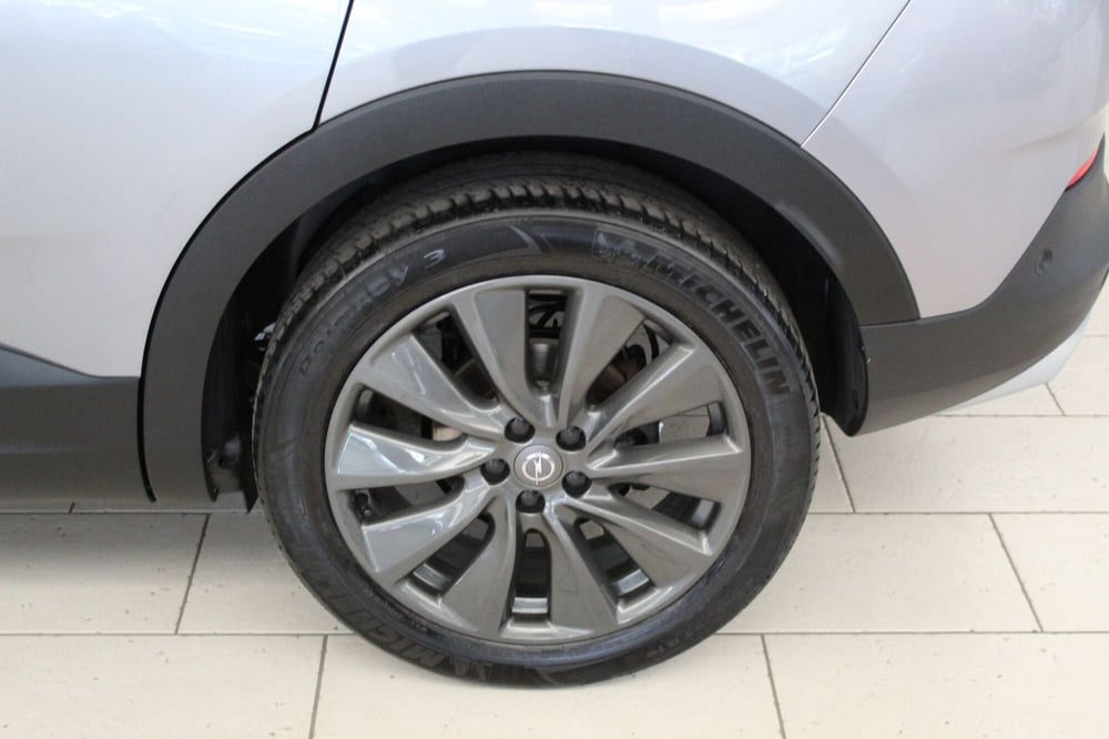 Opel Grandland X usata a Cremona (7)