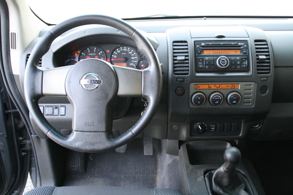 Nissan Navara usata a Pordenone (7)