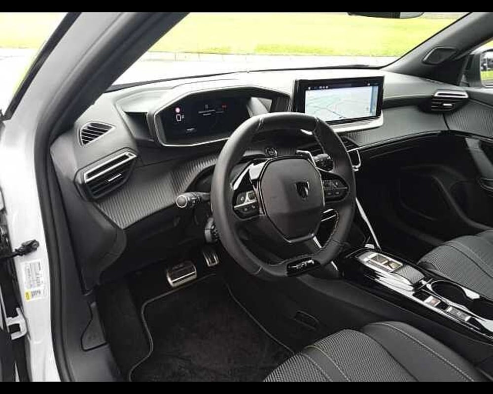 Peugeot 2008 usata a Milano (9)