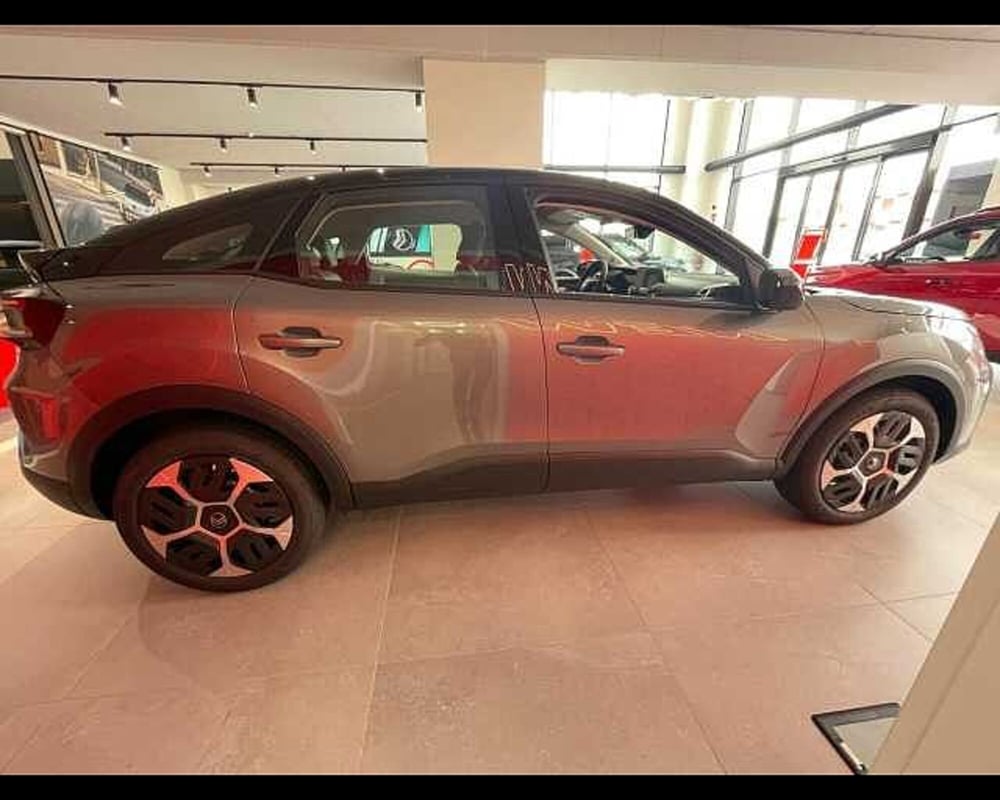 Citroen C4 nuova a Milano (7)