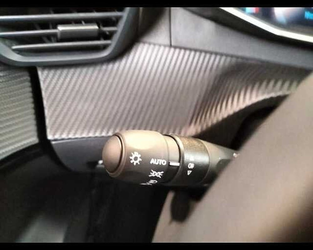 Peugeot 208 usata a Cuneo (13)