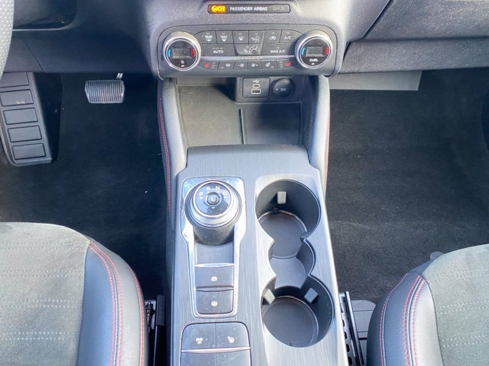 Ford Kuga usata a Milano (15)