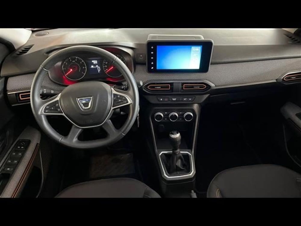 Dacia Sandero usata a Firenze (7)