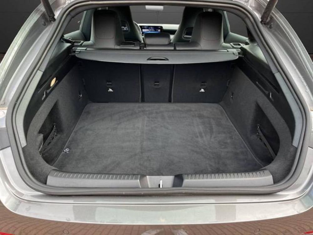 Mercedes-Benz CLA Shooting Brake usata a Milano (6)