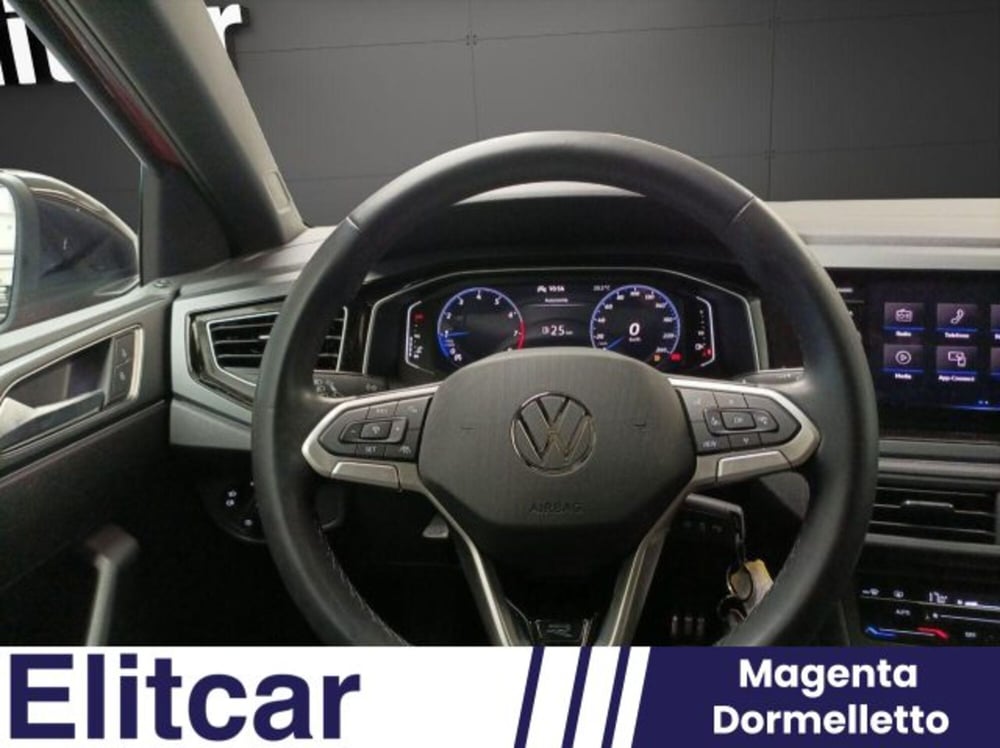 Volkswagen Taigo usata a Novara (13)