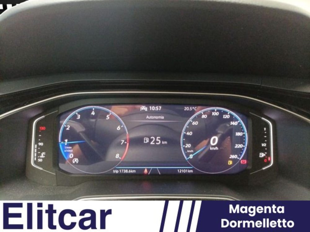 Volkswagen Taigo usata a Novara (16)