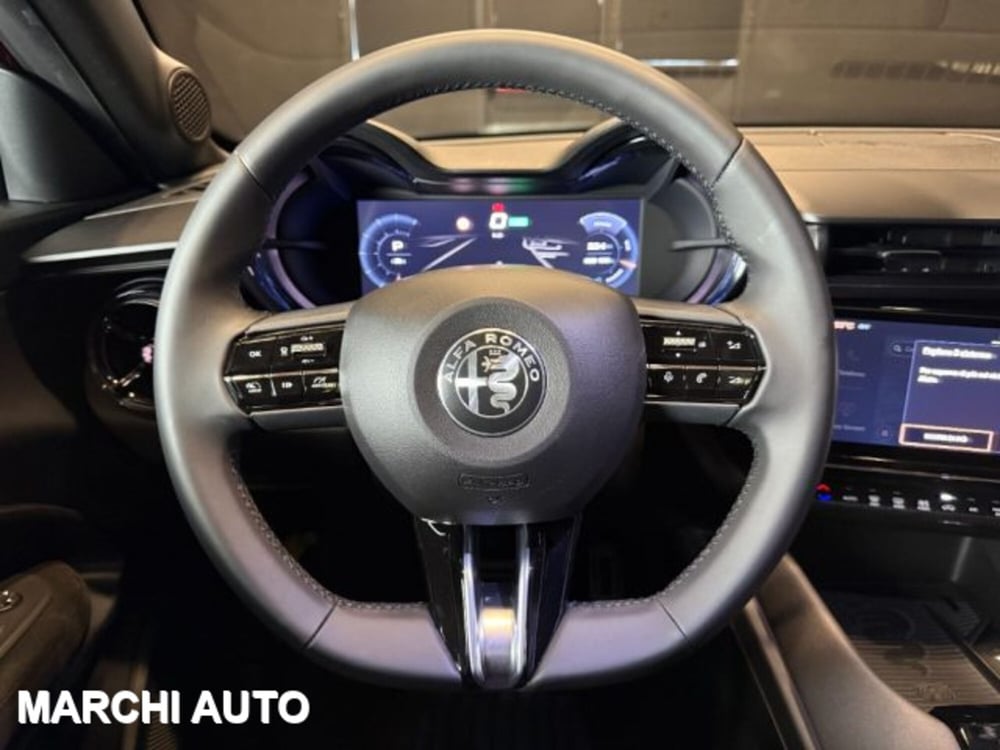 Alfa Romeo Junior nuova a Perugia (18)