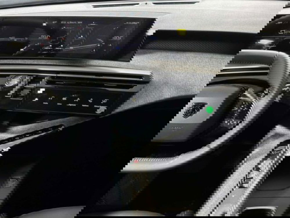 Peugeot 3008 nuova a Sondrio (13)