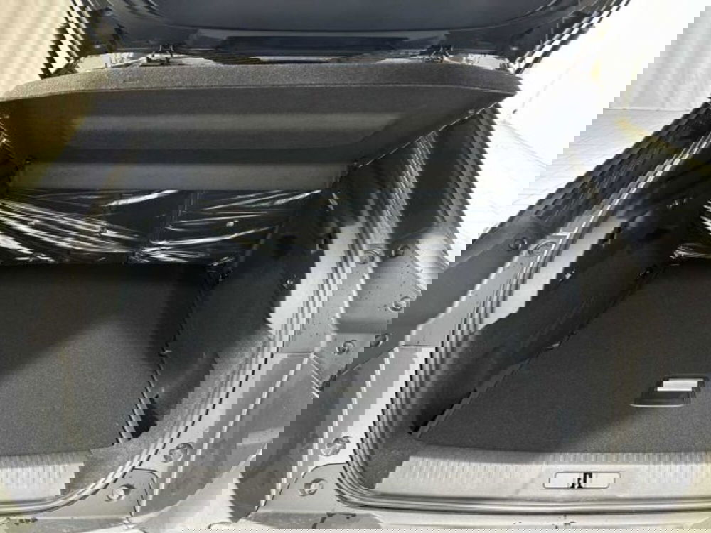 Peugeot 3008 nuova a Sondrio (15)