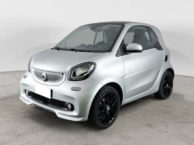 smart Fortwo 70 1.0 twinamic Superpassion del 2019 usata a Sala Consilina