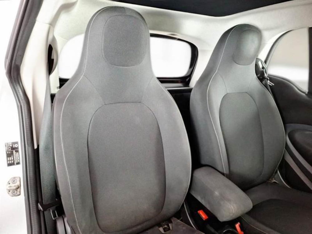 smart Fortwo usata a Salerno (12)