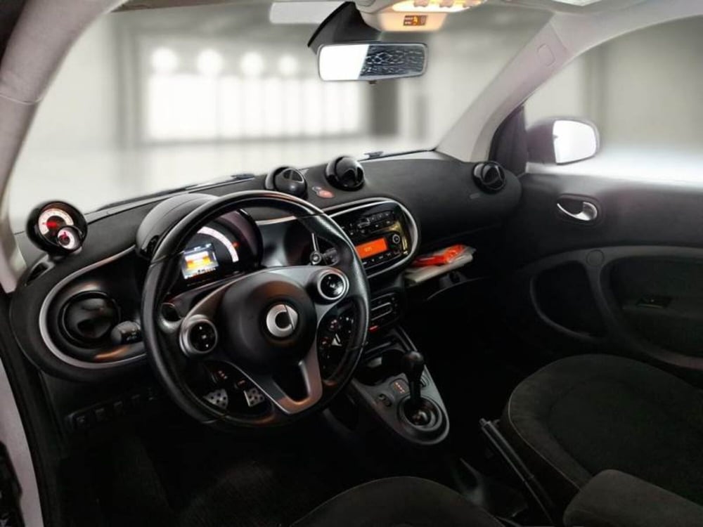 smart Fortwo usata a Salerno (9)