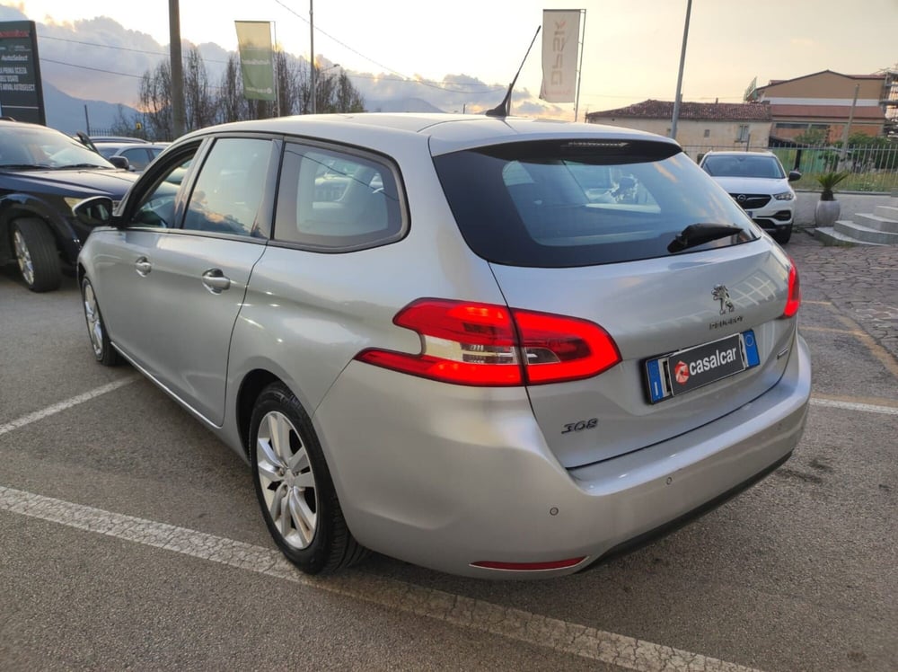 Peugeot 308 SW usata a Salerno (11)