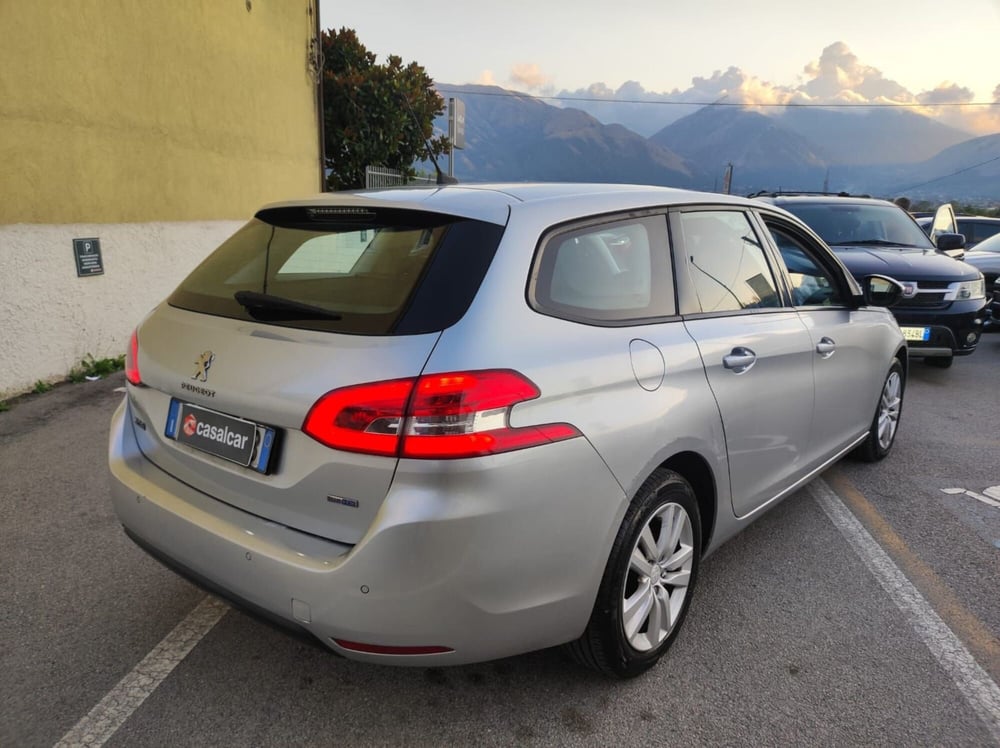Peugeot 308 SW usata a Salerno (8)