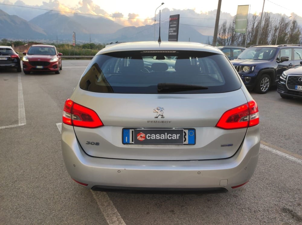 Peugeot 308 SW usata a Salerno (9)