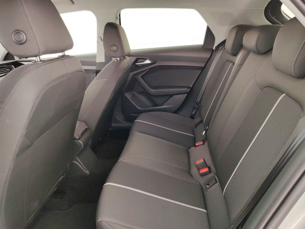 Audi A1 allstreet usata a Massa-Carrara (10)
