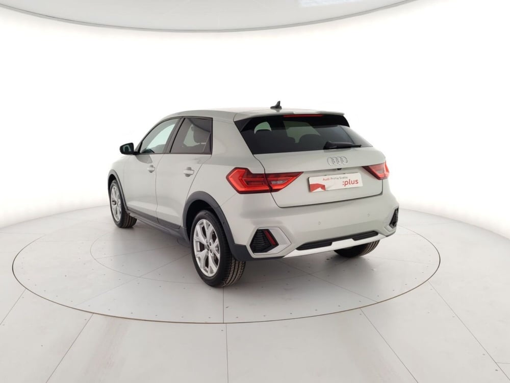 Audi A1 allstreet usata a Massa-Carrara (2)