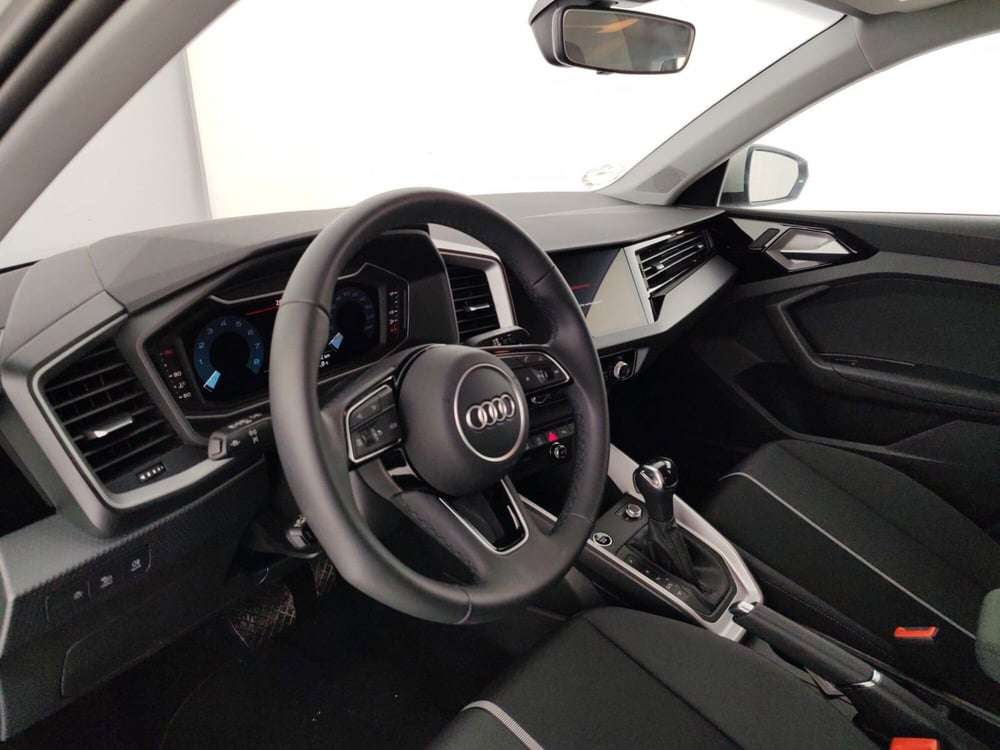 Audi A1 allstreet usata a Massa-Carrara (8)