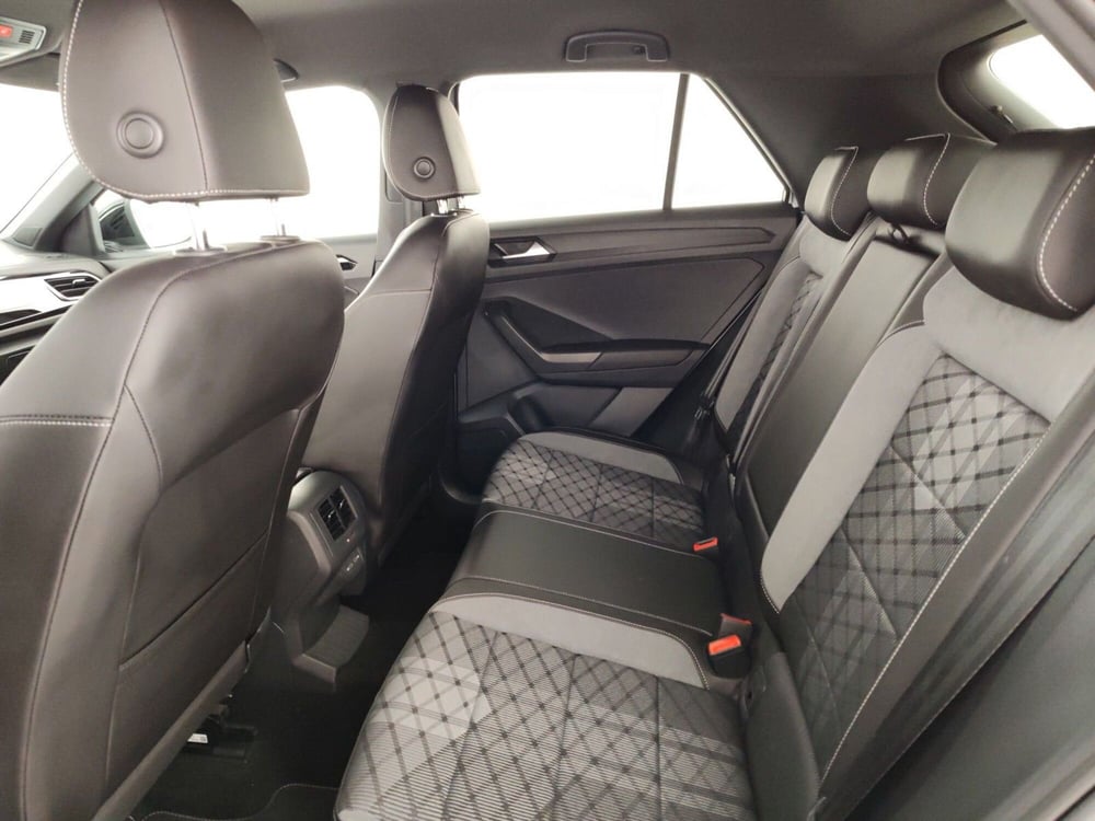 Volkswagen T-Roc usata a Massa-Carrara (10)