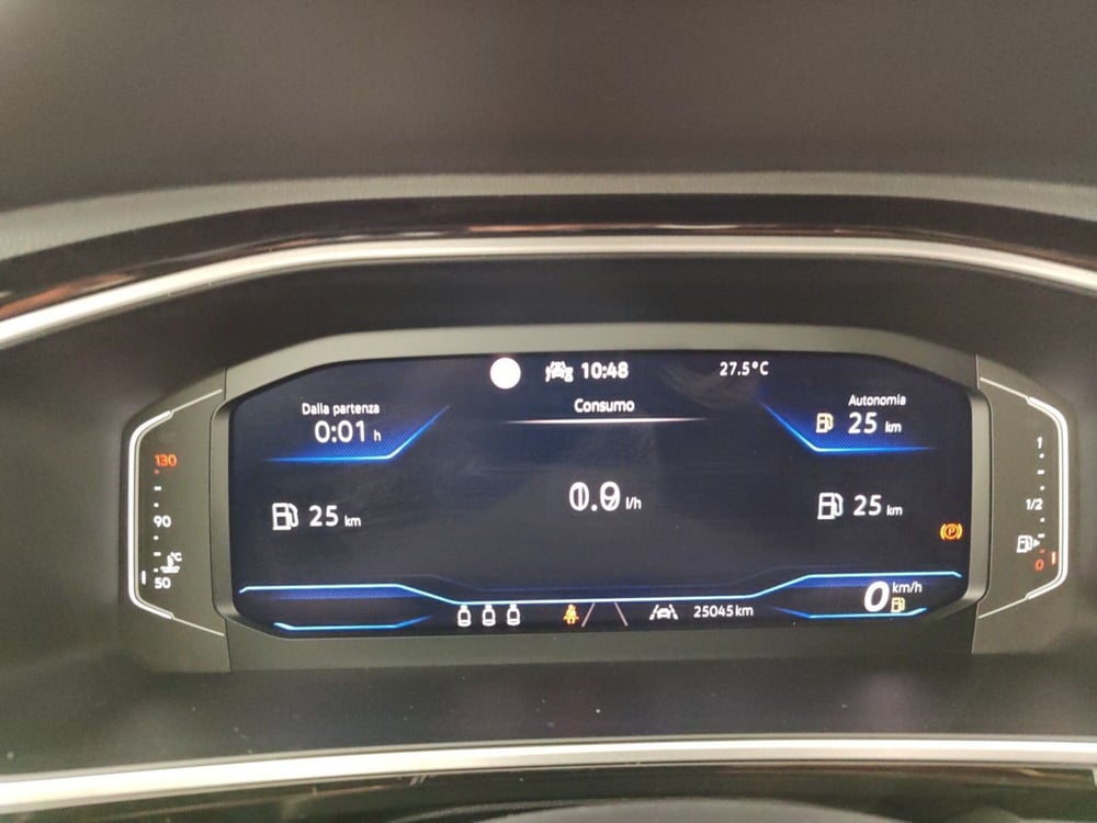 Volkswagen T-Roc usata a Massa-Carrara (15)