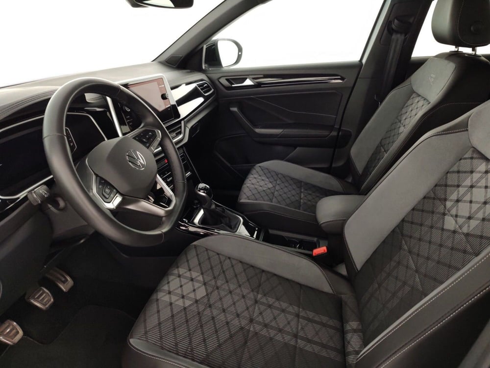 Volkswagen T-Roc usata a Massa-Carrara (7)