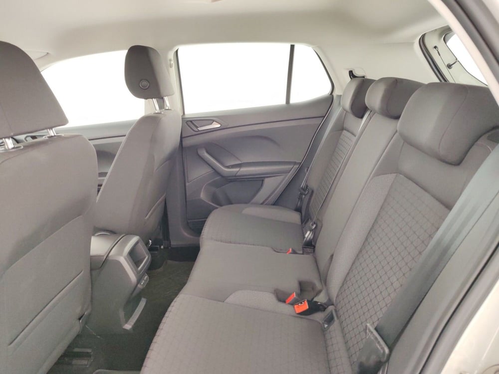 Volkswagen T-Cross usata a Massa-Carrara (10)