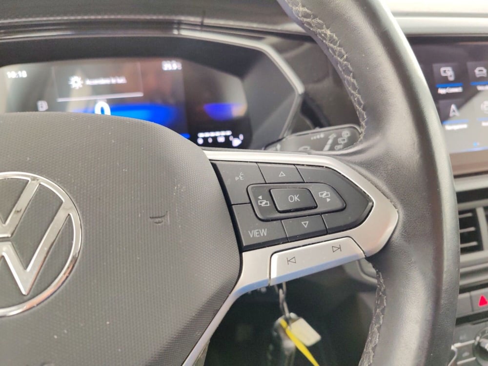 Volkswagen T-Cross usata a Massa-Carrara (13)