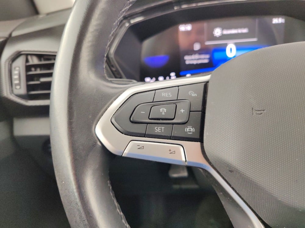 Volkswagen T-Cross usata a Massa-Carrara (14)
