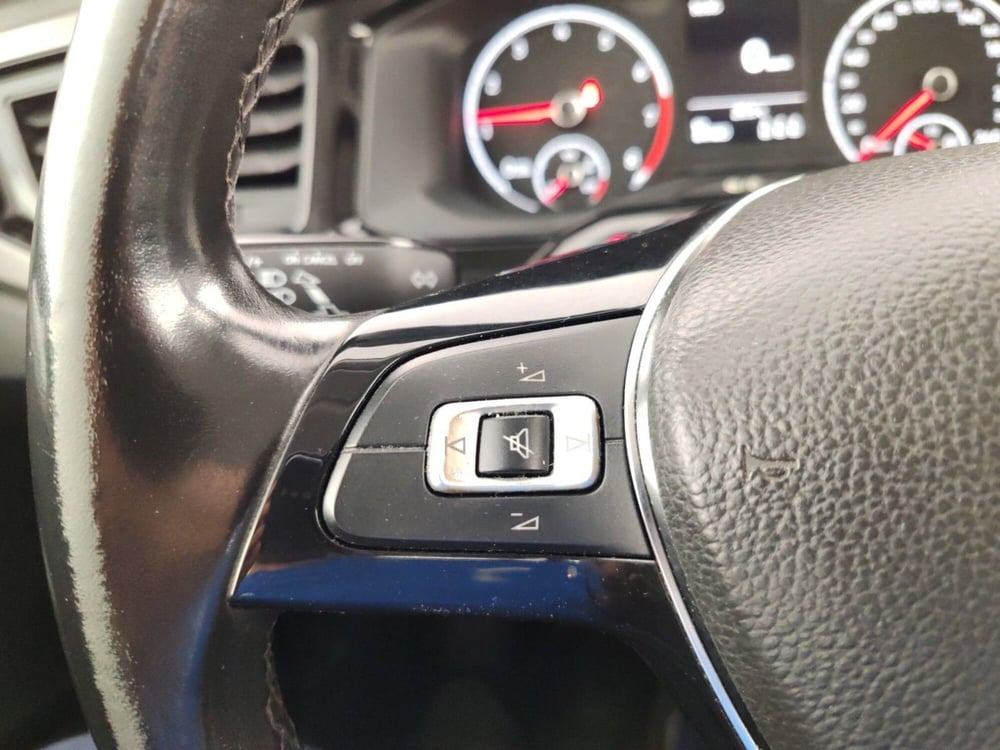 Volkswagen Polo usata a Massa-Carrara (14)